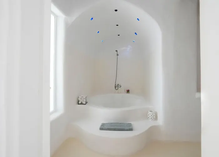 Super One In Super Paradise