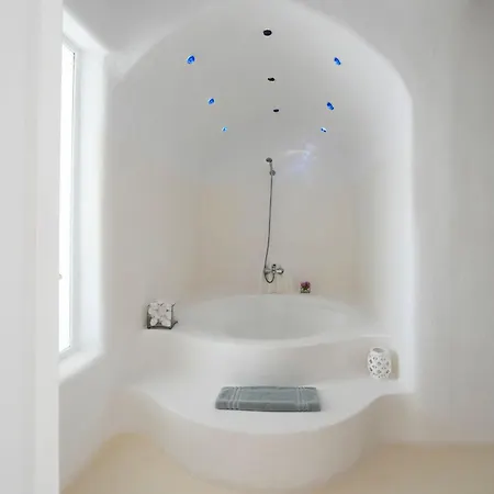 Super One In Super Paradise